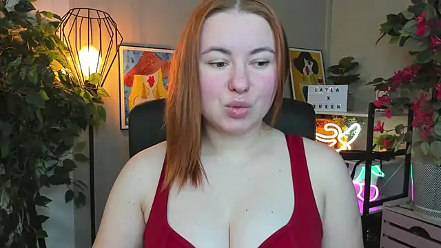 Chat +18 de LAYLAxSTAR ao vivo