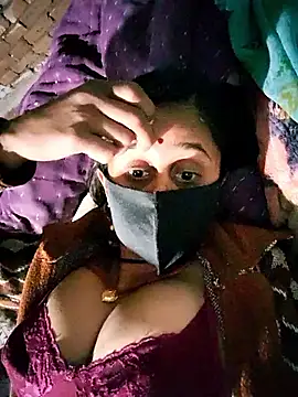 Divya_Chandokのウェブカメラショー