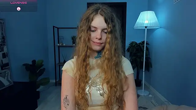 RayaNenlia 现场XXX聊天