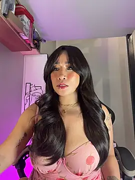 AsianMilfSheryl Webcam-Show