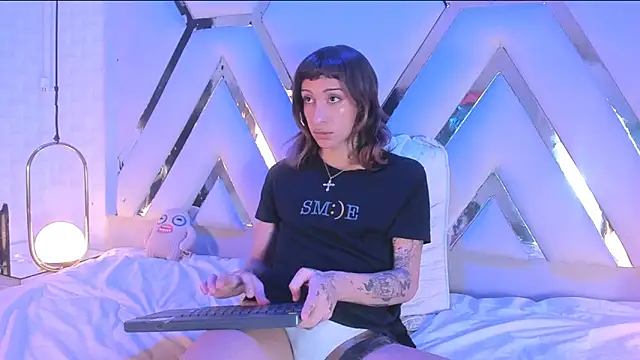 MadisonWood01 Live XXX-chat