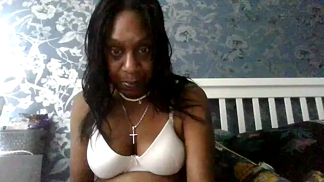 Ebony-SultryX Live XXX-chat