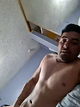 Hrnymanedawg13 Adlı Modelin Web Kamerası Şovu