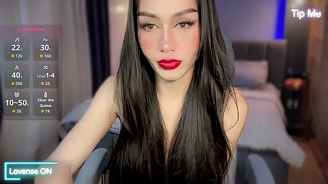 Chat +18 de UrdreamTSgirl ao vivo