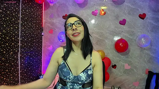 adellelennoxx – webcam-show