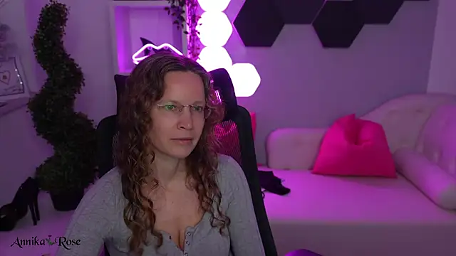 Онлайн чат XXX AnnikaRose