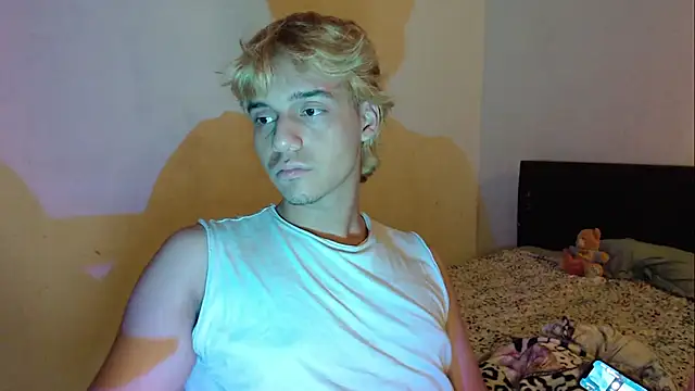 CrisotpherMoretti live XXX chat