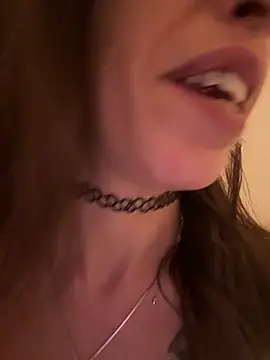 Czat XXX na żywo – Amani_thewolf