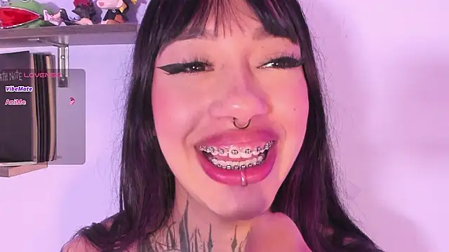 Akari1_Mischief Chat XXX live