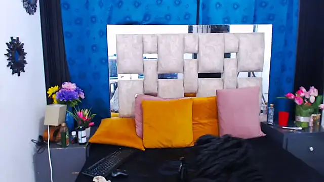 AmbarSmit: онлайн-секс-чат