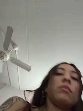 Jennyvignaduzzo live XXX chat