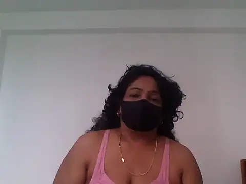 Jaanvi999 网络视讯表演