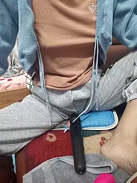 Webkamerová show Haralushiaaa