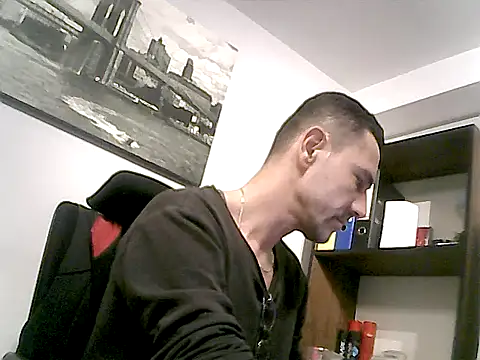 mastercharisma35 Live XXX-chat