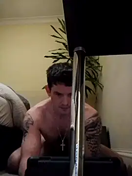 Hixxy_1025 – Kamerová šou