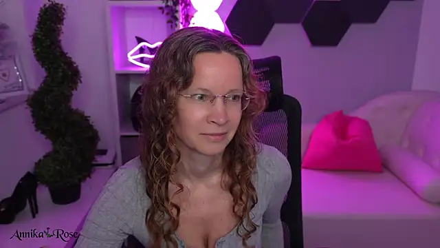 Živý XXX chat AnnikaRose