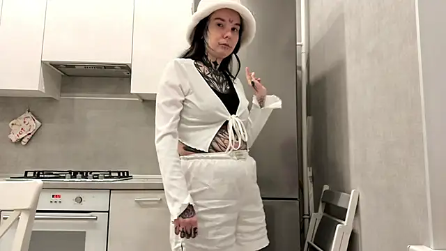 دردشة HighelikeGirl الجنسية المباشرة