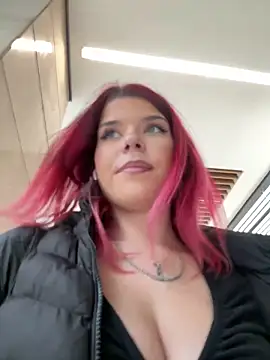 RiriRoseey Webcam show