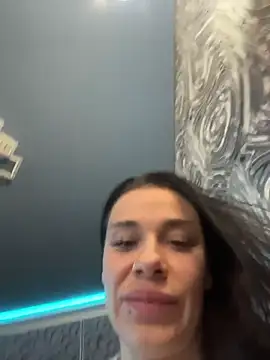 Queen_of_pain Adlı Modelin Web Kamerası Şovu