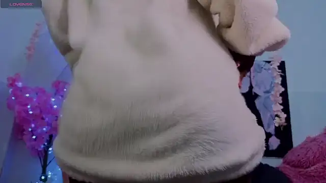 KilyetVera3x 现场XXX聊天