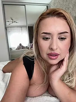 XXX chat uživo modela Aneri