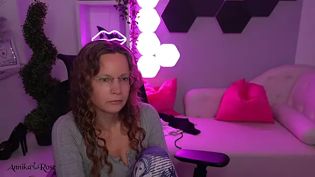 AnnikaRose Webcam-Show