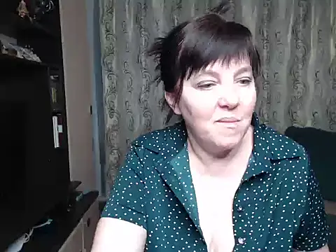 Illusionq Adlı Modelin Canlı XXX Sohbeti