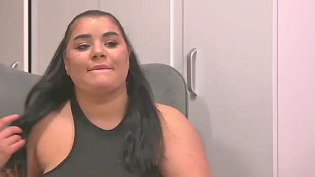 BustyMadison Adlı Modelin Canlı XXX Sohbeti