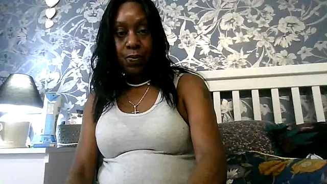 Chat XXX ao vivo de Ebony-SultryX