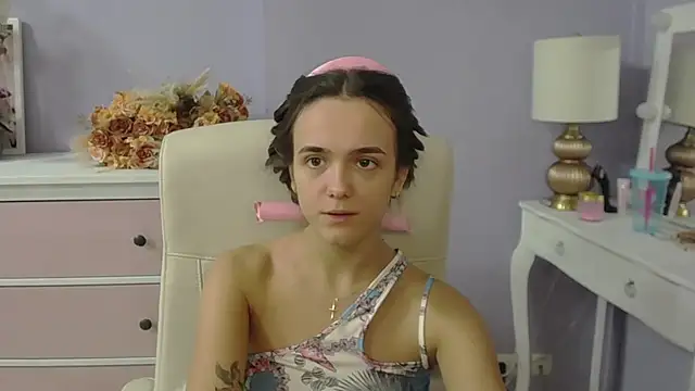 Онлайн чат XXX dirtyxEmily