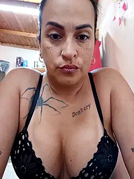 Chat XXX ao vivo de indianalove37
