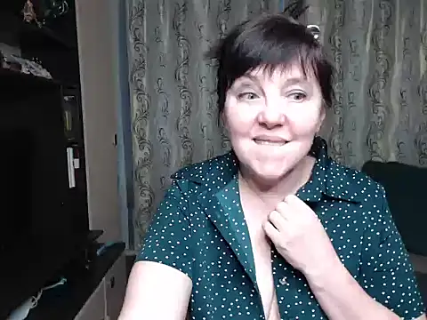 XXX chat uživo modela Illusionq