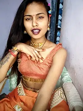 Pertunjukan Kamera Web Khatta_Meeth