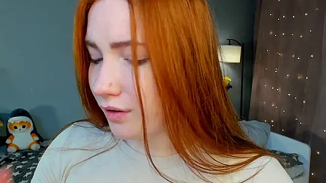 EthalCarlsqqのライブXXXチャット