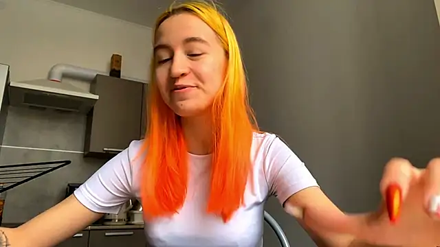 EmilyHeinn Live XXX chat