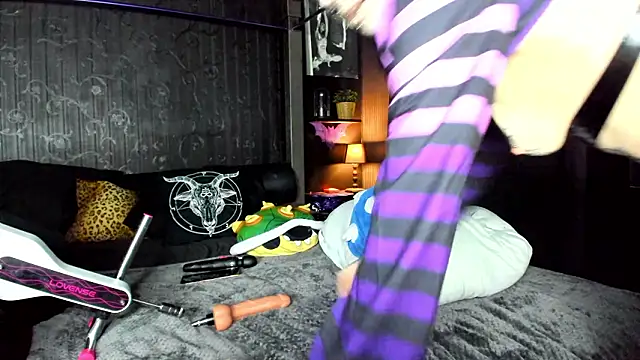 Živý XXX chat Purple_Coffin666