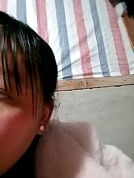 Minkine022のウェブカメラショー