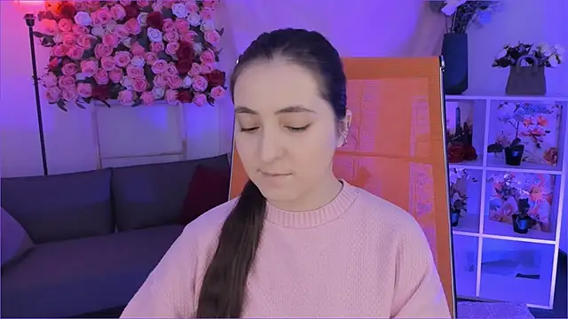 VirtuallVoyant 라이브 XXX 채팅