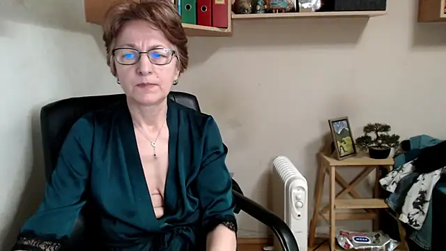 katemodel Show in webcam