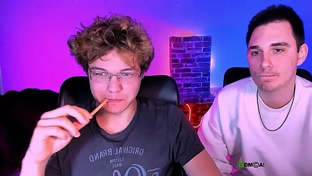 Вебкам-шоу lucas_long_