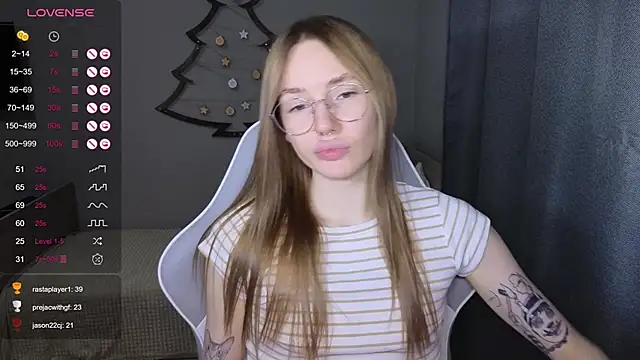 Онлайн чат XXX littlevildevil