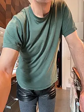 Živý XXX chat SexyLeon8