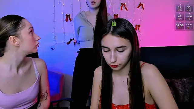 Онлайн чат XXX leslie_bird