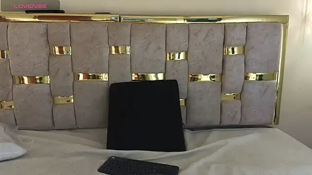 CATALINA_HIL9 Live XXX Chat