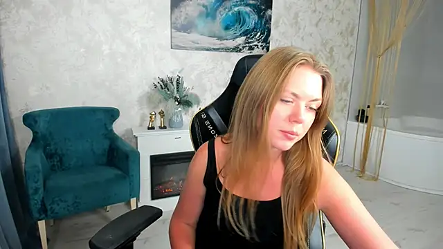 Онлайн чат XXX Strawberrye