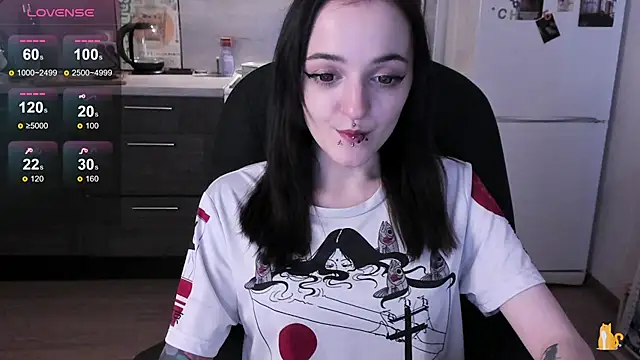 Онлайн чат XXX linaa__tyaan