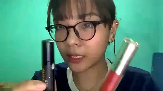 TerisaYellow: онлайн-секс-чат