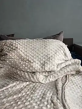 LaraVoosh élő XXX-chatje