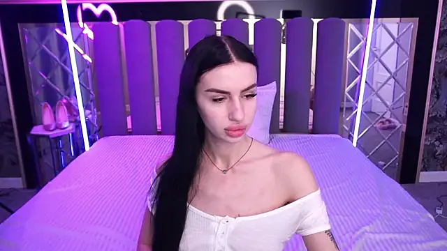 Chat XXX en directo de Snow_WhiteeeX