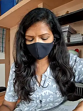 Tamil_Dharanin Webbikameraesitys